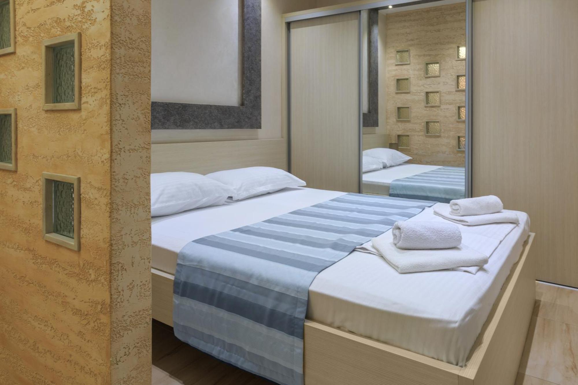 Hotel Maksim Herceg Novi Exteriér fotografie